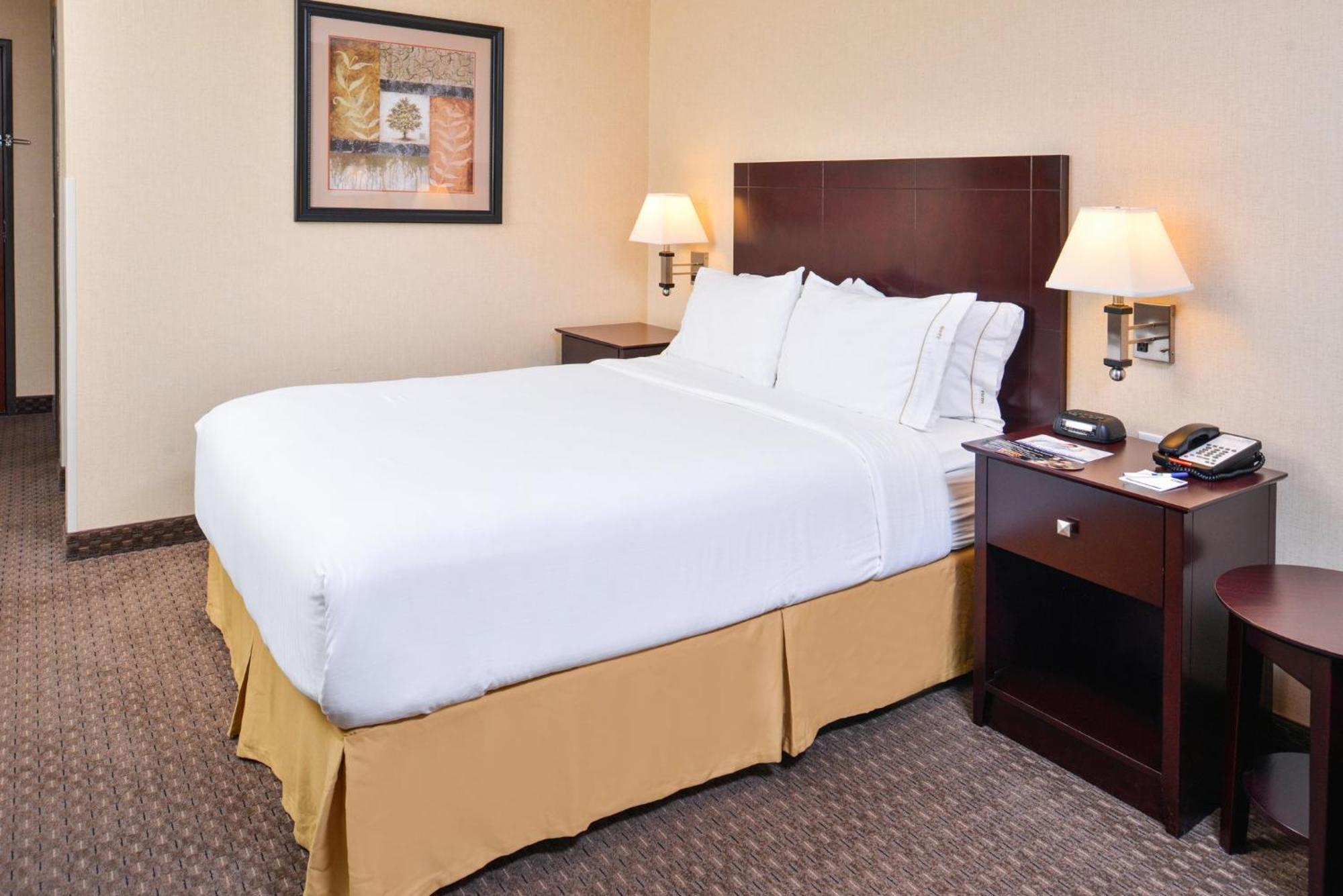 Holiday Inn Express Hotel & Suites Portland - Jantzen Beach By Ihg Esterno foto