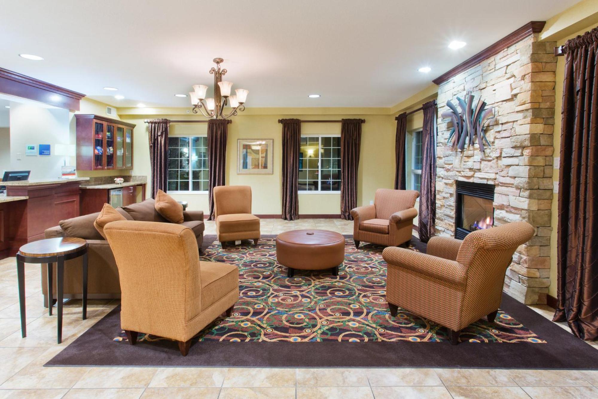 Holiday Inn Express Hotel & Suites Portland - Jantzen Beach By Ihg Esterno foto